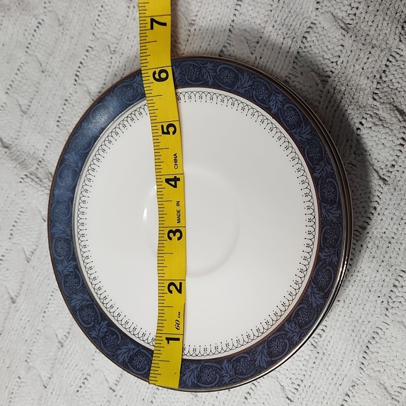 🕸Vintage Royal Doulton English Bone China 2 Set Tea Cups with Saucers - Picture 9 of 10